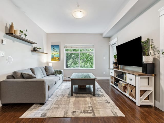 Apartment for sale in Surrey, Cloverdale, 202 19530 65 Avenue, 263132213 | Realtylink.org