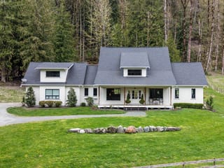 House for sale in Chilliwack, Sardis, 49439 Chilliwack Lake Road, 263132295 | Realtylink.org