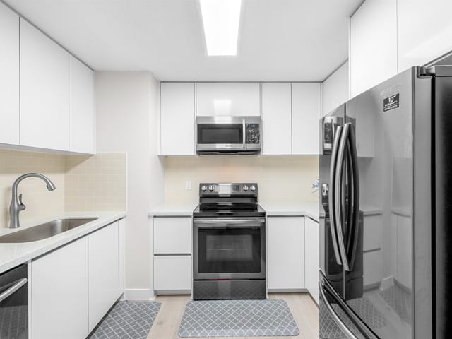 Apartment for sale in Vancouver, Vancouver East, 206 3668 Rae Avenue, 263132320 | Realtylink.org
