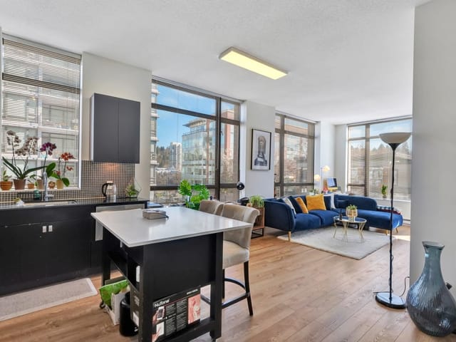 Apartment for sale in Port Moody, Port Moody, 301 121 Brew Street, 263132330 | Realtylink.org