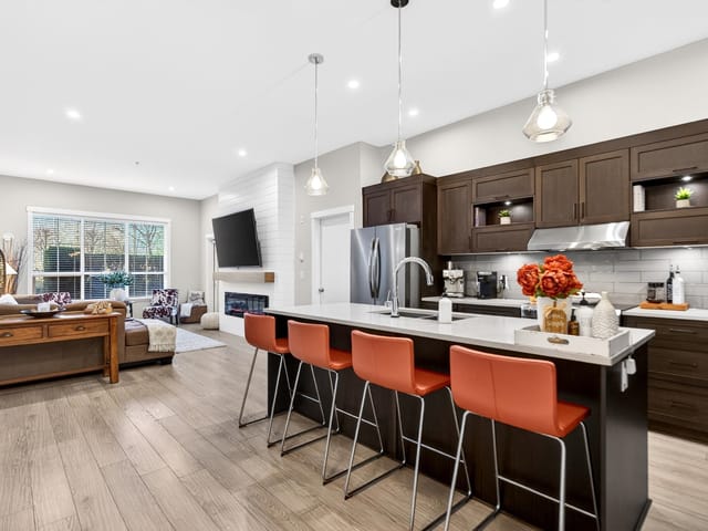 Apartment for sale in Maple Ridge, Maple Ridge, 103 12367 224 Street, 263132356 | Realtylink.org