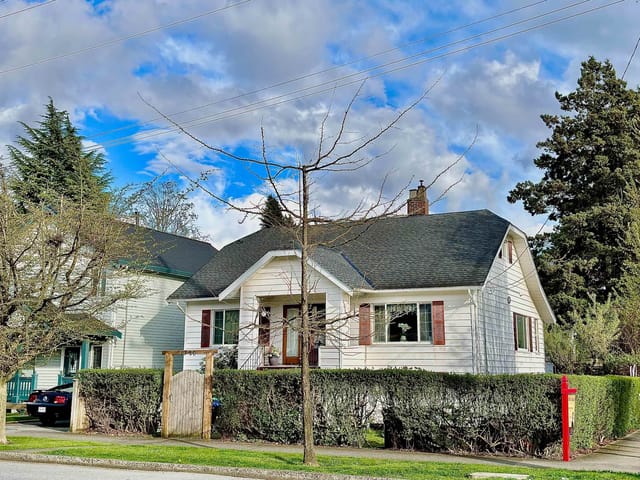 House for sale in New Westminster, New Westminster, 1320 Tenth Avenue, 263132440 | Realtylink.org