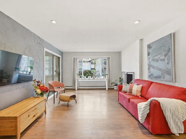 Apartment for sale in White Rock, South Surrey White Rock, 301 1381 Martin Street, 263132577 | Realtylink.org