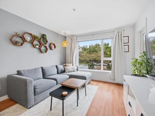 Apartment for sale in North Vancouver, North Vancouver, 209 221 E 3rd Street, 263132677 | Realtylink.org