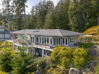 House for sale in Bowen Island, Bowen Island, 889 Cowan Point Drive, 263132697 | Realtylink.org