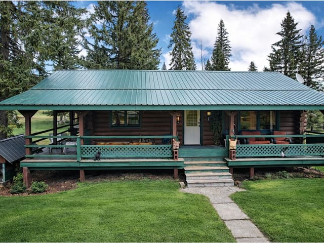 House for sale in Horse Lake, 100 Mile House, 6265 Horse Lake Road, 263132752 | Realtylink.org
