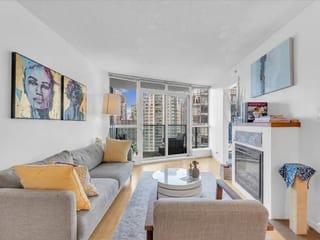 Apartment for sale in Vancouver, Vancouver West, 1707 1189 Melville Street, 263132789 | Realtylink.org