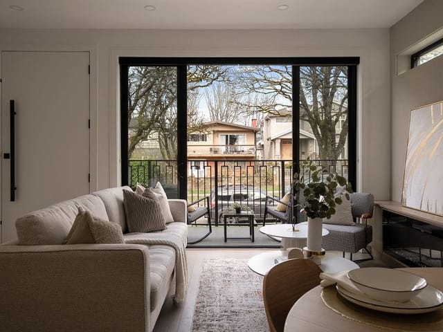 1/2 Duplex for sale in Vancouver, Vancouver East, 1 2282 E 8th Avenue, 263133018 | Realtylink.org