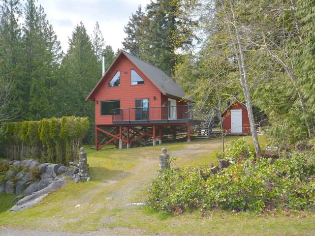 House for sale in Garden Bay, Sunshine Coast, 13277 Deller Road, 263133020 | Realtylink.org