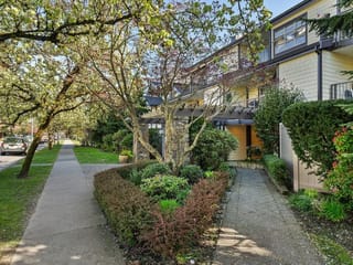 Apartment for sale in North Vancouver, North Vancouver, 207 235 W 4th Street, 263133037 | Realtylink.org