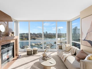Apartment for sale in Vancouver, Vancouver West, 1703 1077 Marinaside Crescent, 263133046 | Realtylink.org