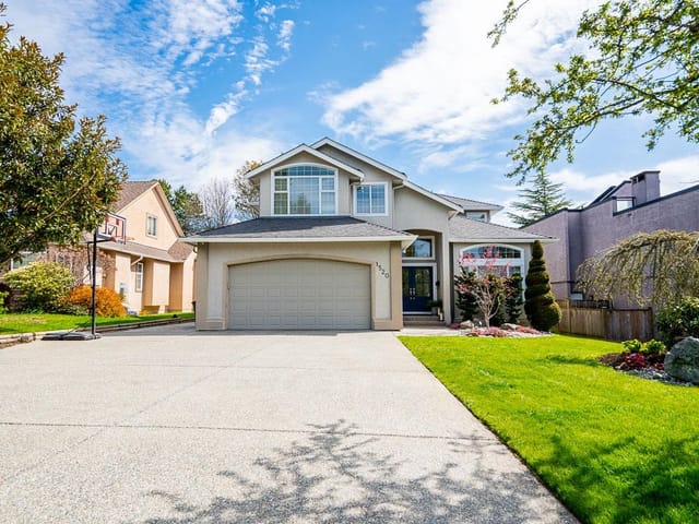 House for sale in Surrey, South Surrey White Rock, 1520 132 B Street, 263133074 | Realtylink.org
