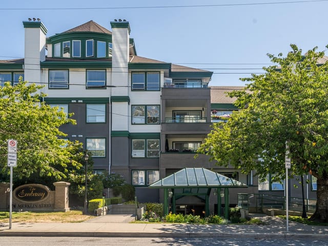 Apartment for sale in White Rock, South Surrey White Rock, 207 1576 Merklin Street, 263133173 | Realtylink.org