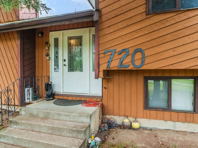 House for sale in 100 Mile House, 100 Mile House, 720 Cariboo Trail, 263133196 | Realtylink.org