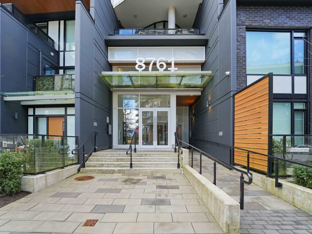 Apartment for sale in Burnaby, Burnaby North, 604 8761 University Crescent, 263133287 | Realtylink.org