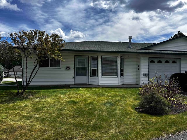 Townhouse for sale in 100 Mile House, 100 Mile House, 1 814 Cariboo Trail, 263133463 | Realtylink.org