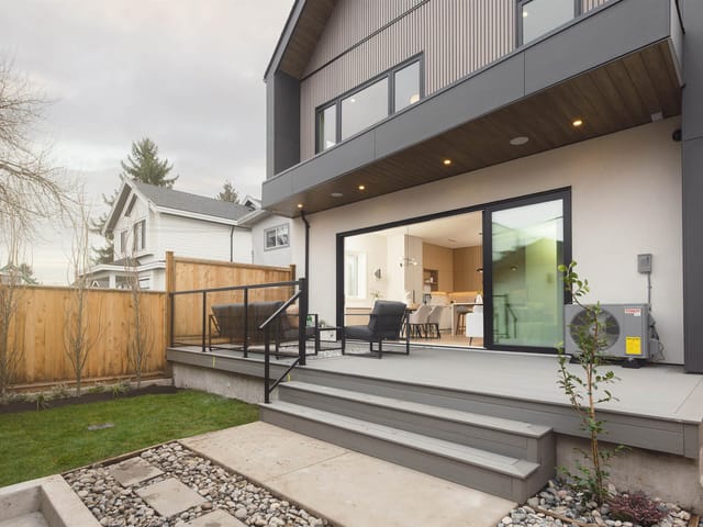 1/2 Duplex for sale in Vancouver, Vancouver East, 2 735 E 10th Avenue, 263133591 | Realtylink.org