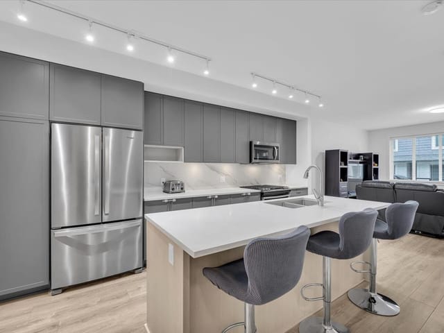 Townhouse for sale in Surrey, Surrey, 35 9718 161a Street, 263133819 | Realtylink.org