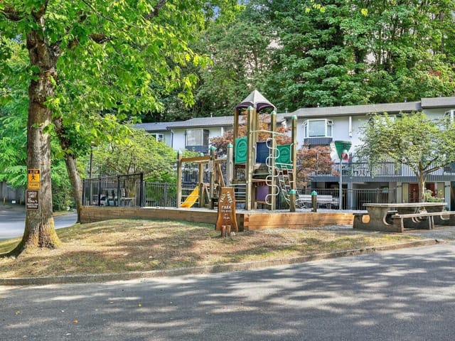 Townhouse for sale in Port Moody, Port Moody, 162 James Road, 263133843 | Realtylink.org