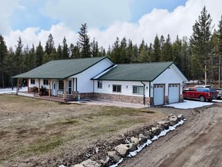 House for sale in Lone Butte, 100 Mile House, 6940 Inman Road, 263133937 | Realtylink.org