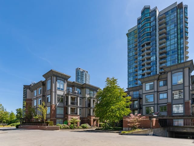 Apartment for sale in Surrey, North Surrey, 405 10455 University Drive, 263133939 | Realtylink.org