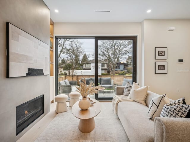 1/2 Duplex for sale in Vancouver, Vancouver West, 1 448 W 20 Avenue, 263133998 | Realtylink.org