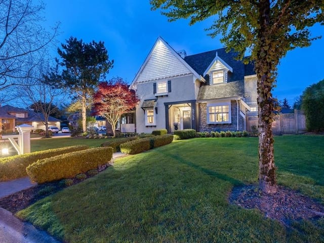 House for sale in Surrey, South Surrey White Rock, 3758 Devonshire Drive, 263134131 | Realtylink.org