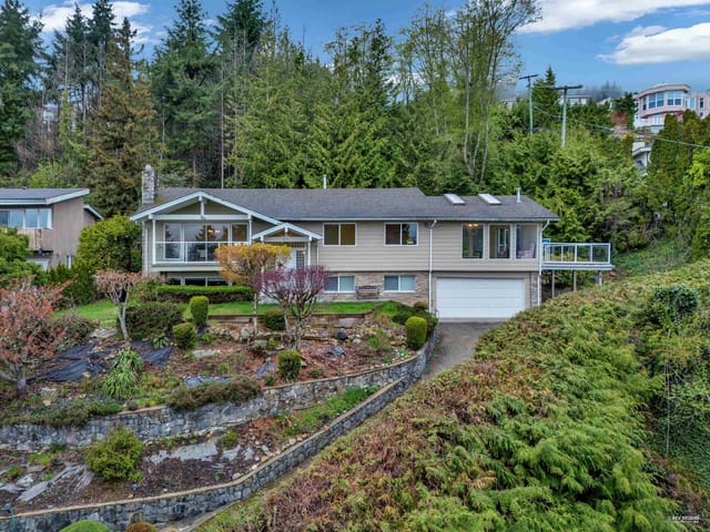 House for rent in West Vancouver, West Vancouver, 675 St. Andrews Road, 263134344 | Realtylink.org