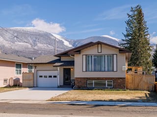 House for sale in McBride, Robson Valley, 1128 3rd Avenue, 263134396 | Realtylink.org