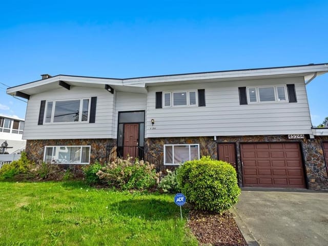 House for sale in Chilliwack, Sardis, 45244 Stevenson Road, 263134407 | Realtylink.org