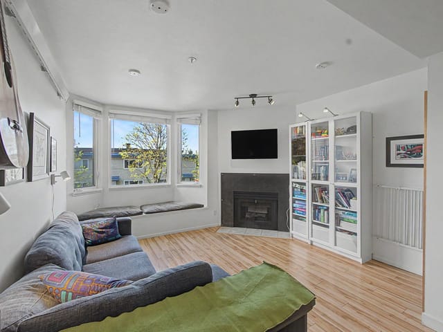 Townhouse for sale in Vancouver, Vancouver East, 130 Lakewood Drive, 263134452 | Realtylink.org