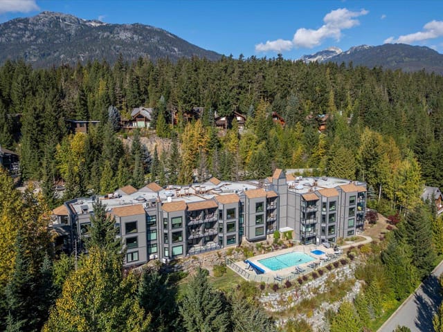Apartment for sale in Whistler, Whistler, 109 3217 Blueberry Drive, 263134697 | Realtylink.org