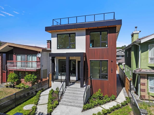 House for sale in Vancouver, Vancouver East, 2111 E 46th Avenue, 263134860 | Realtylink.org