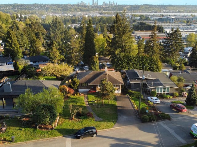 House for sale in Coquitlam, Coquitlam, 320 Seaforth Crescent, 263134869 | Realtylink.org