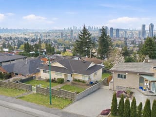 House for sale in Burnaby, Burnaby North, 5220 Sunningdale Road, 263134875 | Realtylink.org