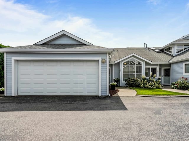 Townhouse for sale in Harrison Hot Springs, Harrison Lake, 17 730 McCombs Drive, 263134927 | Realtylink.org