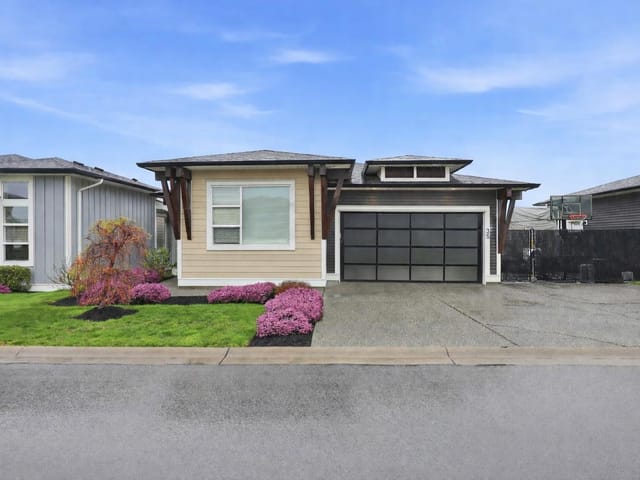 House for sale in Chilliwack, Sardis, 35 46213 Hakweles Road, 263134997 | Realtylink.org