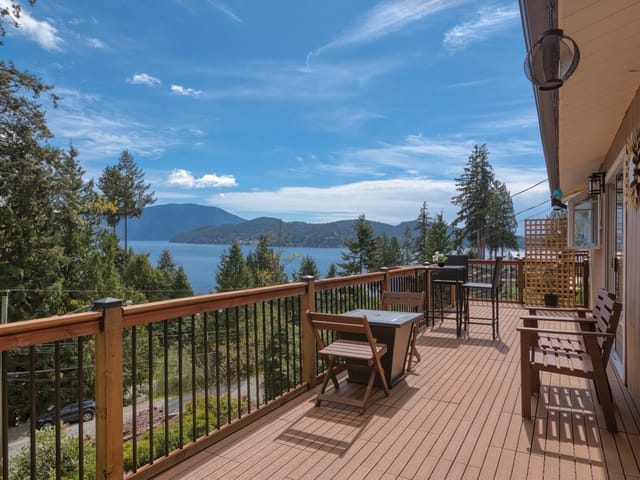 House for sale in Gibsons, Sunshine Coast, 1849 North Road, 263135053 | Realtylink.org