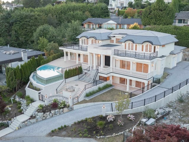 House for sale in West Vancouver, West Vancouver, 1445 Sandhurst Place, 263135107 | Realtylink.org