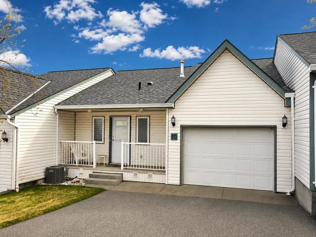 Townhouse for sale in Williams Lake, Williams Lake, 10 11 Eagle Crescent, 263135110 | Realtylink.org