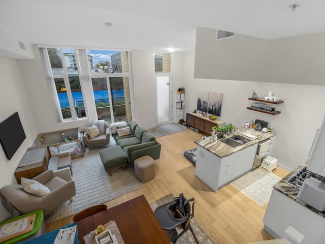Townhouse for sale in Vancouver, Vancouver West, 2063 W 10th Avenue, 263135112 | Realtylink.org