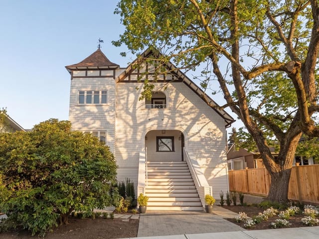 1/2 Duplex for sale in North Vancouver, North Vancouver, 1 326 W 14th Street, 263135183 | Realtylink.org