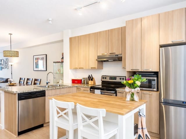 Townhouse for sale in Surrey, Surrey, 50 14838 61 Avenue, 263135243 | Realtylink.org