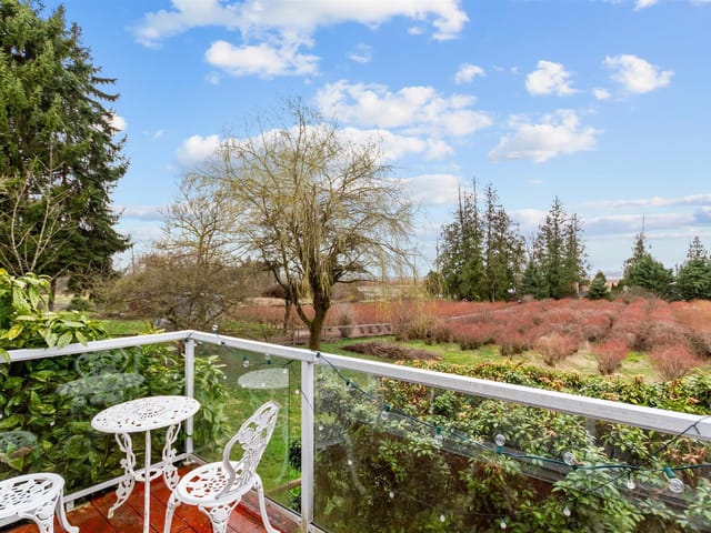 House for sale in Surrey, South Surrey White Rock, 17325 31 Avenue, 263135300 | Realtylink.org