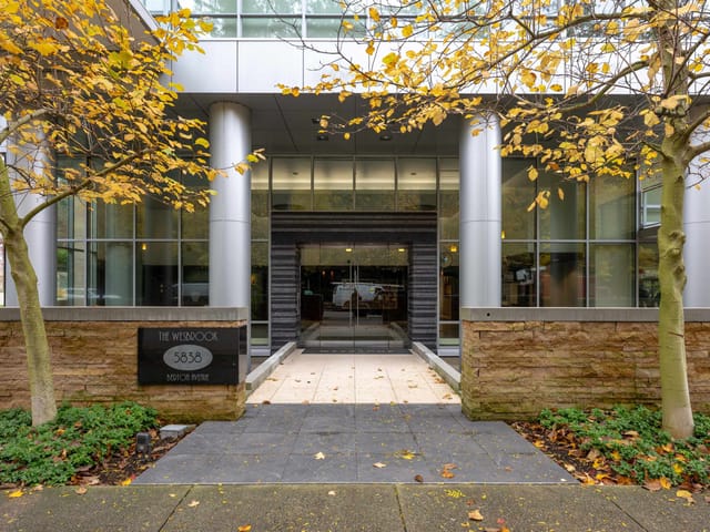 Apartment for sale in Vancouver, Vancouver West, 403 5838 Berton Avenue, 263135328 | Realtylink.org