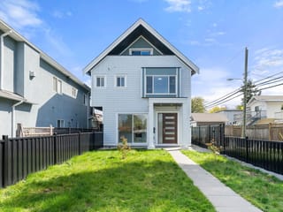 1/2 Duplex for sale in Vancouver, Vancouver East, 6692 Nanaimo Street, 263135344 | Realtylink.org