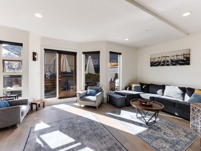 Townhouse for sale in North Vancouver, North Vancouver, 9 215 E 4th Street, 263135388 | Realtylink.org