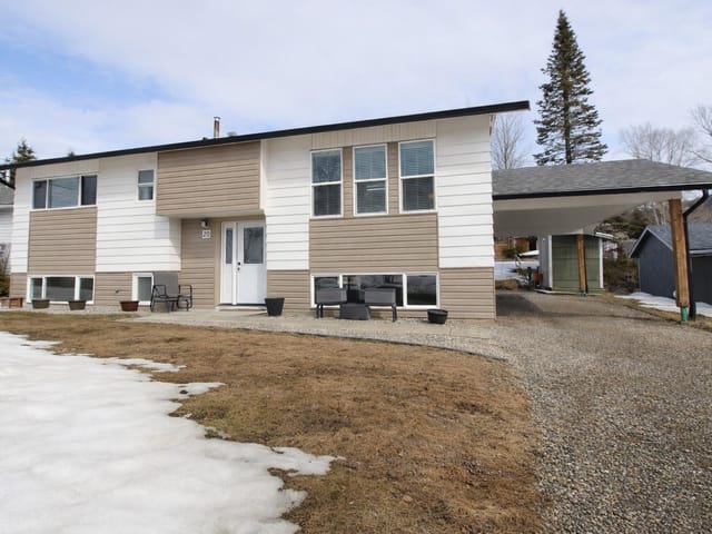 House for sale in Mackenzie, Mackenzie, 20 Ospika Crescent, 263135408 | Realtylink.org