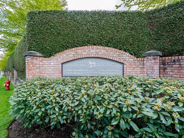 Apartment for sale in Surrey, North Surrey, 201 15110 108 Avenue, 263135569 | Realtylink.org