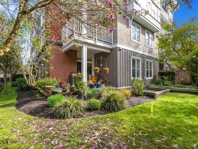 Apartment for sale in Maple Ridge, Maple Ridge, 107 12283 224 Street, 263135599 | Realtylink.org